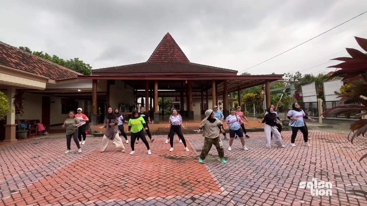 I'm Into You || Salsation Choreography by SMT Addin || Cover by Me