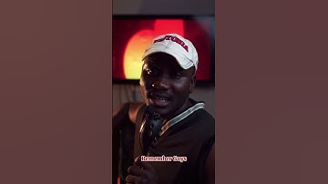 PUBLIC DISPLAY OF AFFECTION??? Count your photographer in🥹 #youtubeshorts #photographers #pda