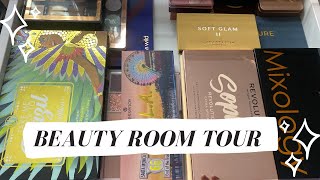 BEAUTY ROOM TOUR | VANITY TOUR | let’s looks at all of my makeup 💄