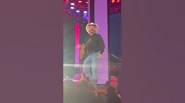 Garth Brooks “Papa Loved Mama”