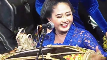 Terbaru !! Eka Uget Uget Tembang Caping Gunung