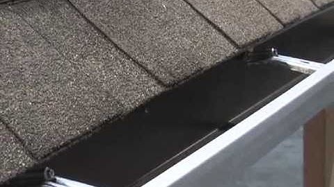 Leaflock 2nd course 2 Piece Hanger Application final SD for Apple Devices