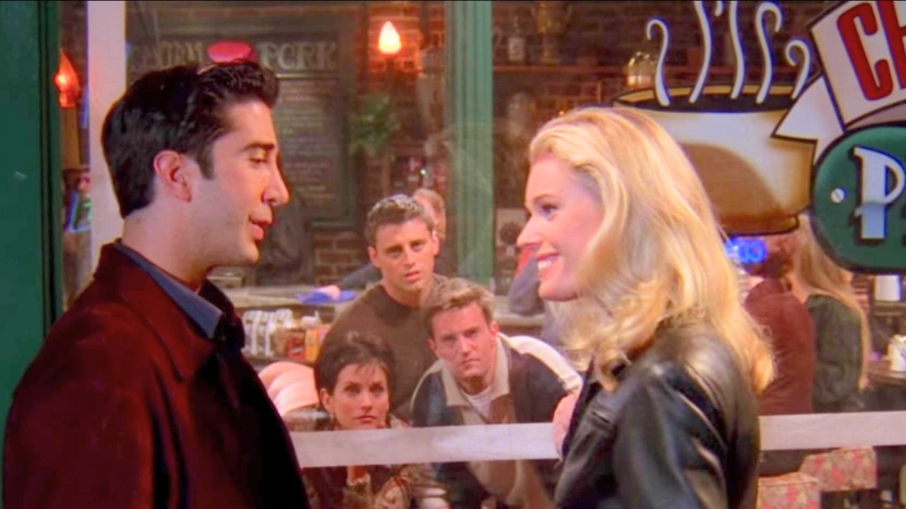 10 Guest Stars Who Were on Friends Before They Were Famous