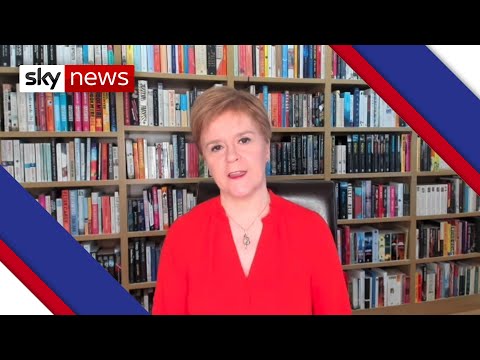 Sturgeon reads out Salmond messages