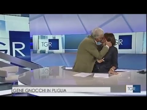 Father kissing her Daughter when he doesnt know that he is Live