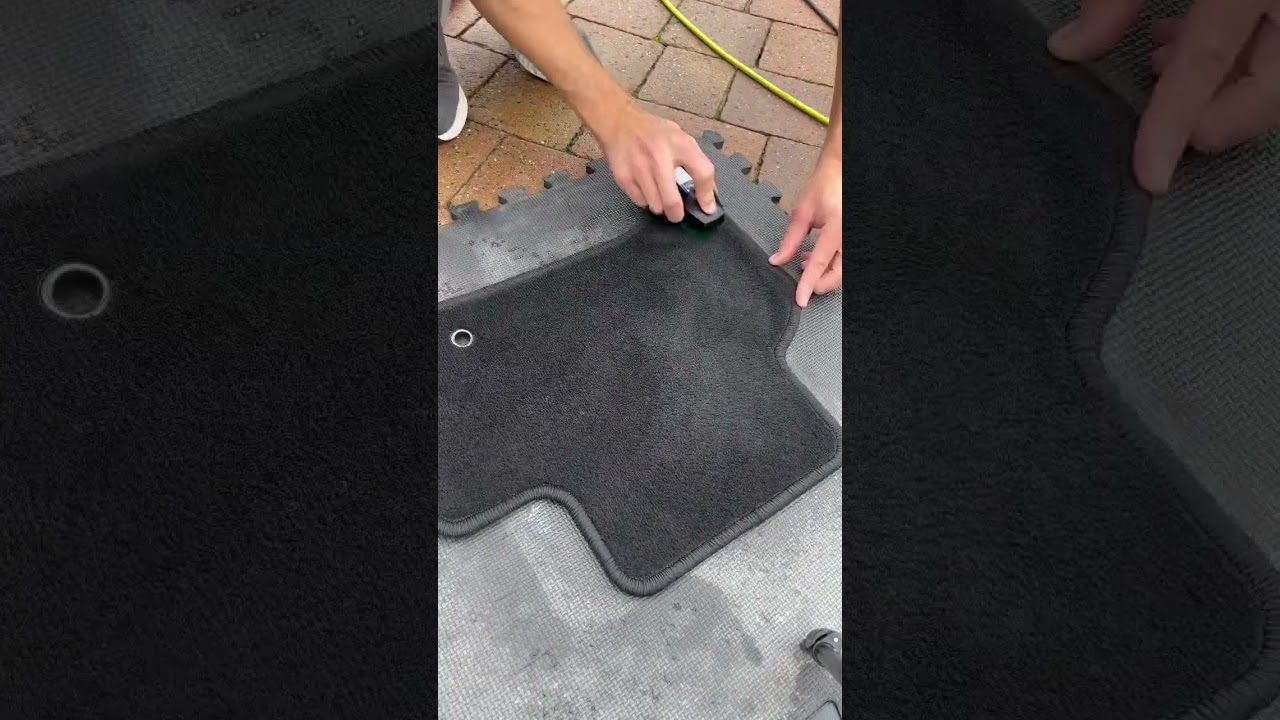 Car Carpet Mat Clean 