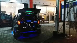 Cek sound honda jazz.. audio mobil sql HIBURAN malam bro.!!