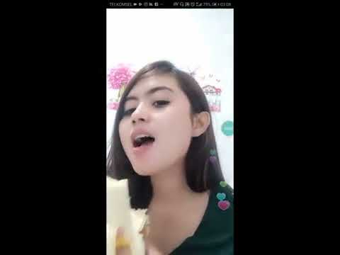 BIGO LIVE TERBARU, NGERI SI CANTIK MAKAN PISANG SAMPAI KE BANNED