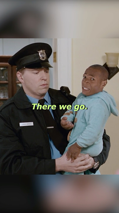 A jailer pretended to be a child🤯#littleman #movie