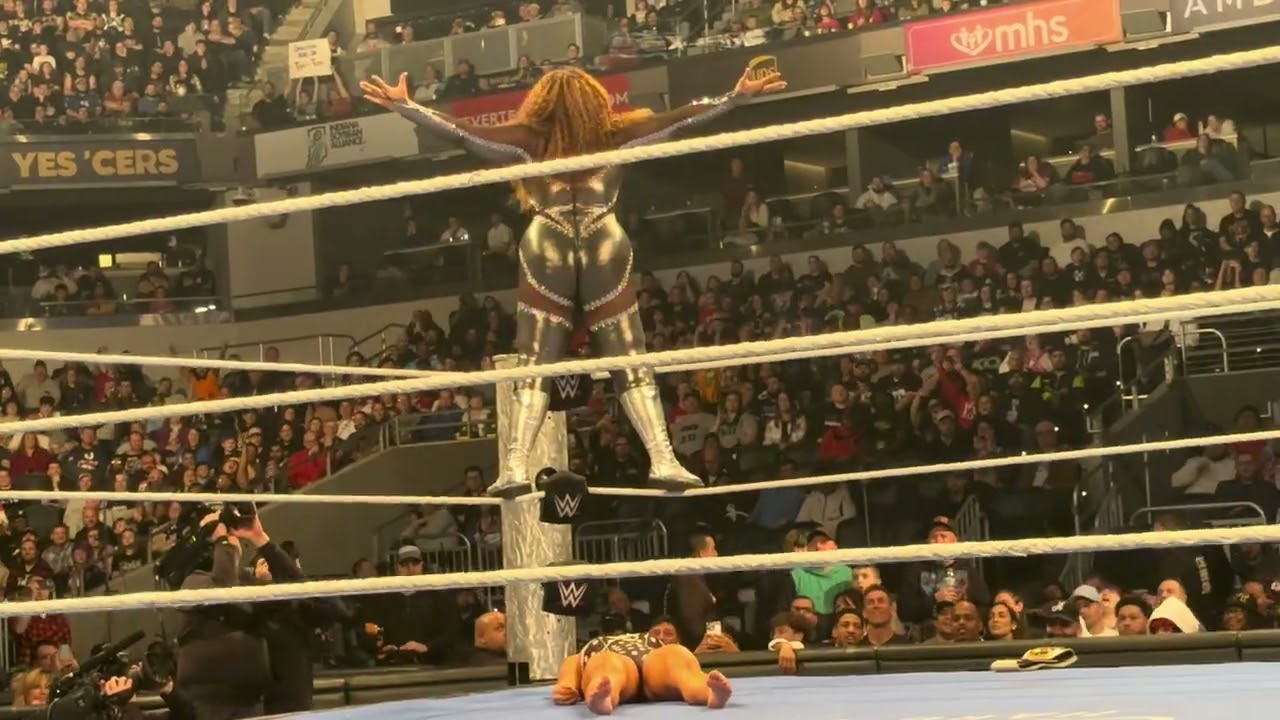 Nia Jax attacks Tiffany Stratton on Smackdown