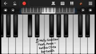 Download Lagu Melly Goeslaw Feat. Amee - Ketika Cinta Bertasbih | versi aplikasi \ MP3