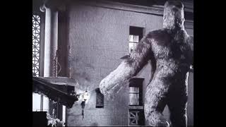 King Kong (1933) - Kong breaks free in New York City!