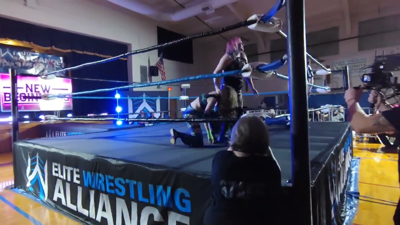  EWA new beginnings Brooklyn rae vs lexxi green