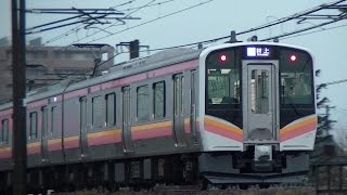 ダブルパンタを起立させたE129系新ニイA27+A28編成 信越線445M