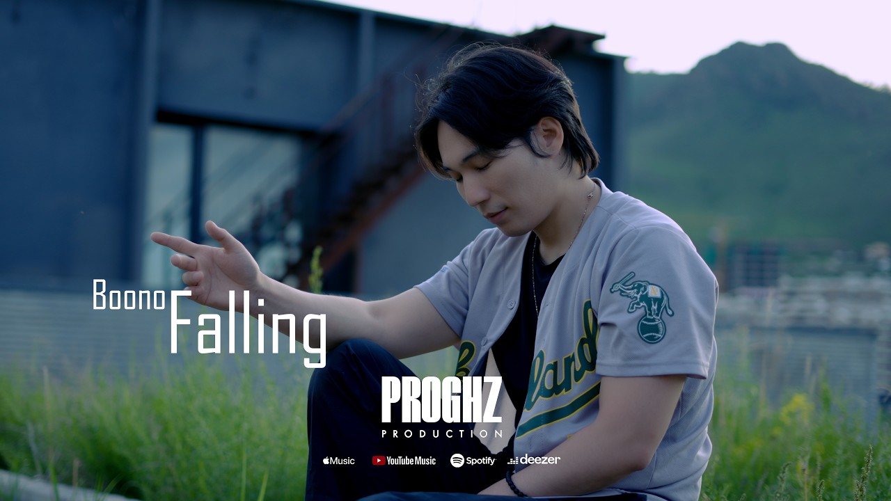 Смотреть «Boono - Falling (Official Music Video)» на YouTube Смотреть «Boono - Falling (Official Music Video)» на YouTube