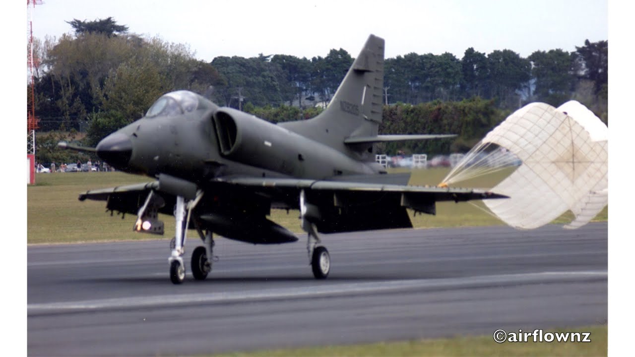 New Zealand  Air Force Turns 100 ! - 2023 -  Memories of Whenuapai Air Base.