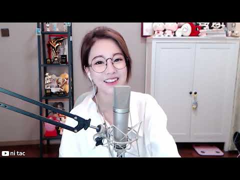 Rất yêu rất yêu anh (很爱很爱你 Love You So Much) - Phùng Đề Mạc (冯提莫 Feng Timo)