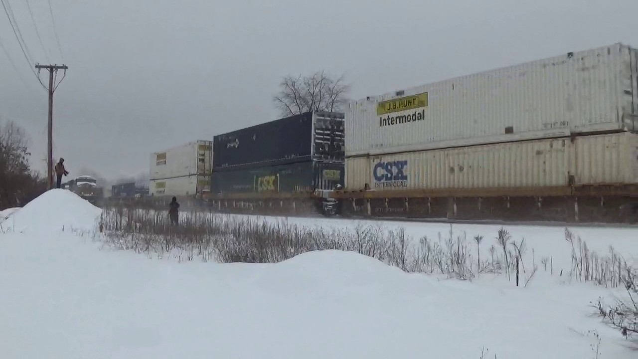CSX hits snow in Westfield, MA
