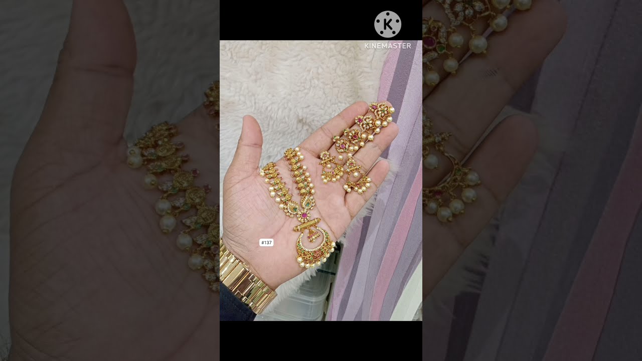 one garm gold jewellery collections.. offers till 5'o'clock .. what's up:8919985819