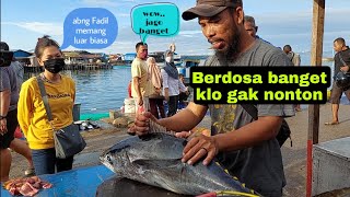 SKILL SEDERHANA TAPI BERKELAS ||   bang Fadil potong ikan tuna untuk warung makan damai sejahterah