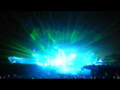 Tiesto live at Tomorrowland 2013 Belgium - Adagio For Strings