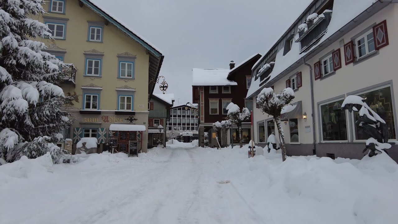 Wintereinbruch in Oberstaufen im Allgäu