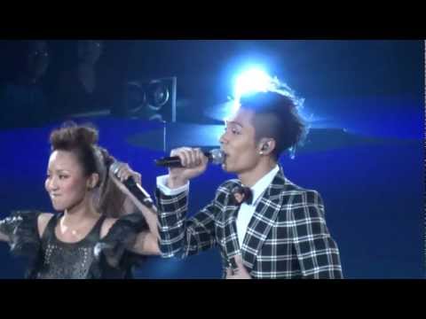 2012.02.09 Concert YY 周柏豪 + 鄭融 @一事無成