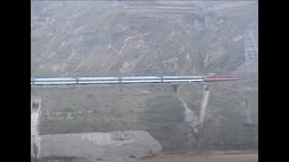Chinese Railways - Soft sleeper ride between Xian and Baoji behind SS6 electric locomotive screenshot 3