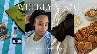 Weekly Vlog | summer vibes in the sun, new reads, grilling out, soft days,  & more screenshot 3