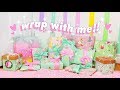 PASTEL CHRISTMAS WRAPPING VLOGGIE + What I Got My Friends & Fam For Christmas!