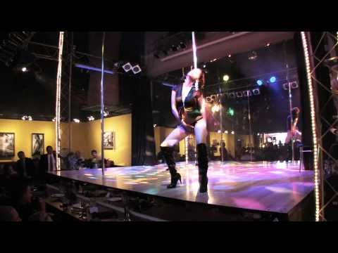 Video: Jak Tančit Striptýz
