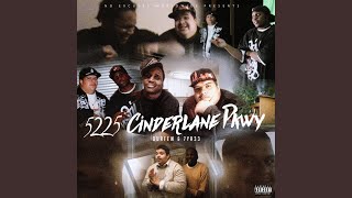 Feenin (feat. 7YR33)