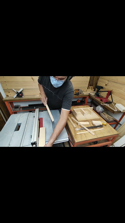 Wood items 25060 Key holder