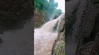 Dej Poob Tsag Zoo Nkauj