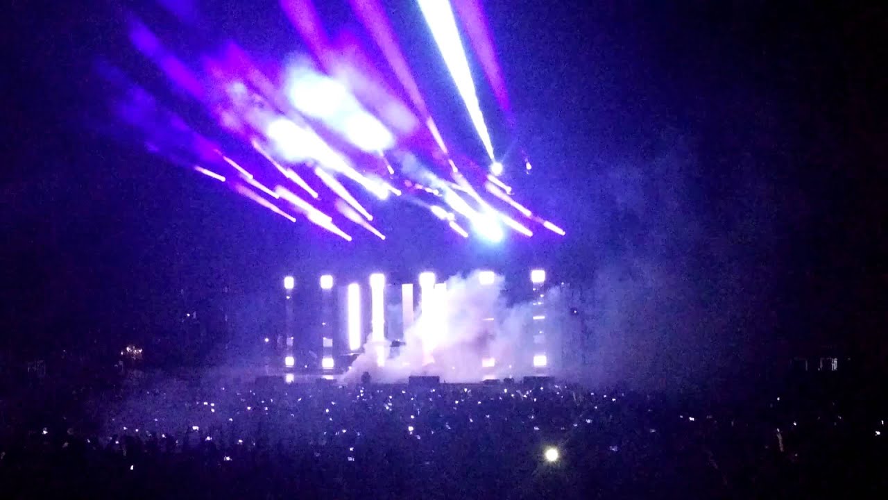 Kaskade Opening Sleep Train Ampitheater (San Diego, CA) [Automatic