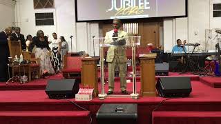 Spiritual Fathering: Entrusting, Mentoring, and Restoring Leaders