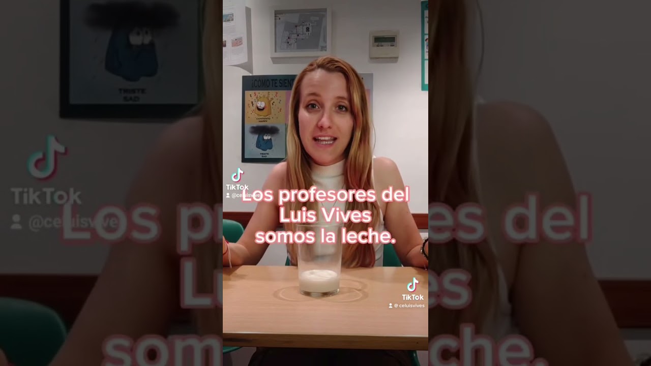 🥛Nuestra profe de español es LA LECHE 
