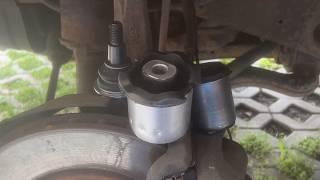 DIY - 2012 Range Rover Sport SDV6: Change the front lower control arm bushings and ball joints