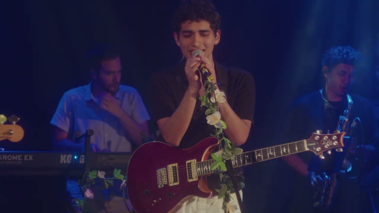 Watch Veinte (en vivo) - Marco Castañeda on YouTube Watch Veinte (en vivo) - Marco Castañeda on YouTube