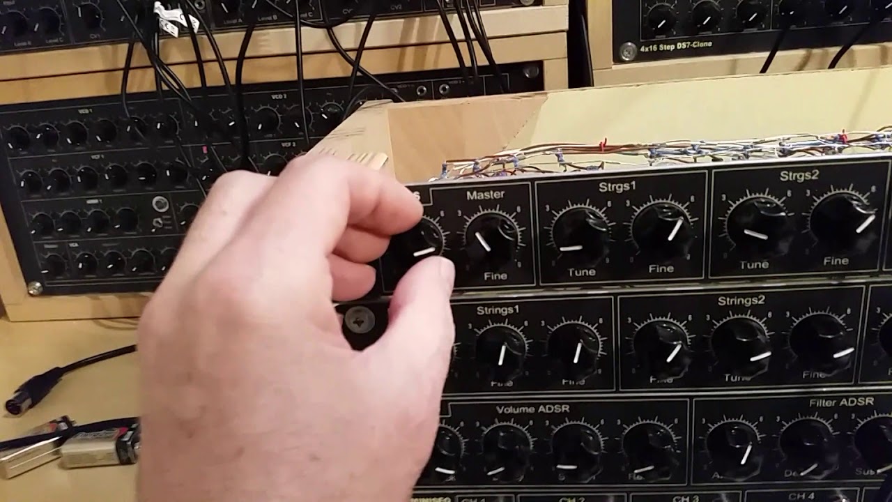 The analog StringsSynthesizer V2.0 YouTube