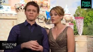 Switched At Birth Pretty Little Liars - Christmas Day Parade Freeform