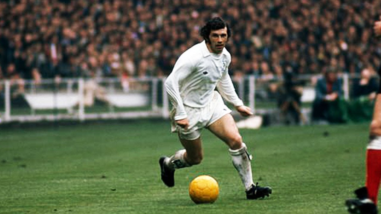 Johnny Giles • Fantastic Goals & Skills