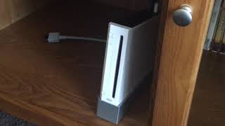 Me setting up and using the GameCube Wavebird Wireless Controller and testing it with a Game