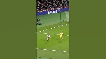 Andy Carroll Scores Stunning Volley #shorts #westham #football