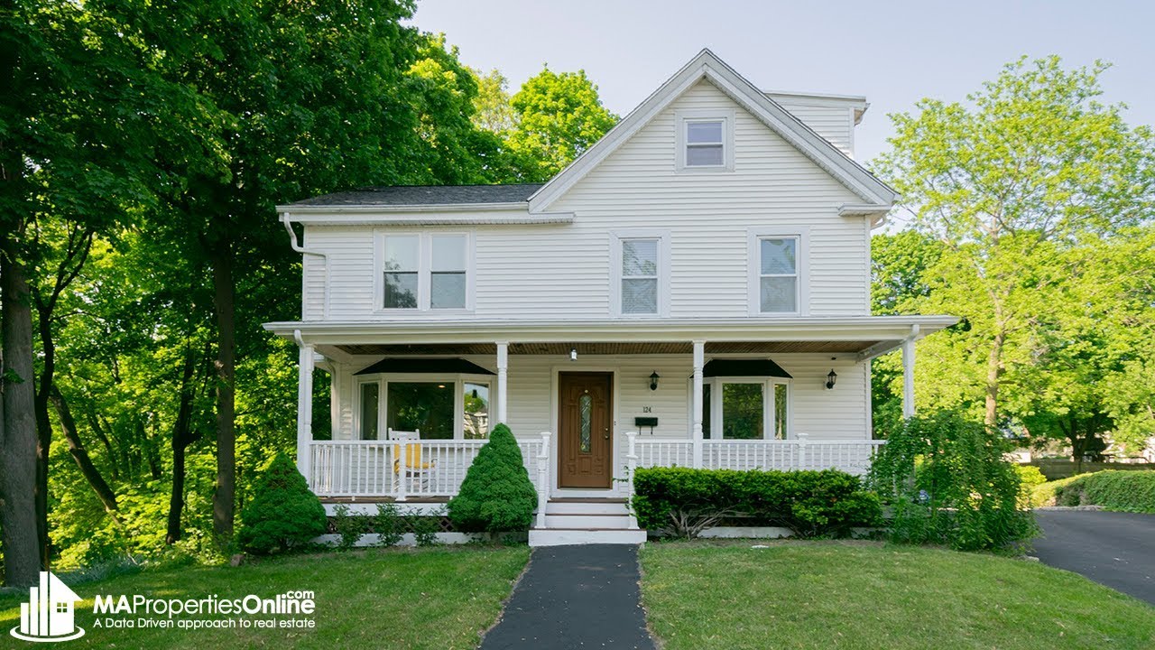 Home for sale - 124 Woburn St, Lexington