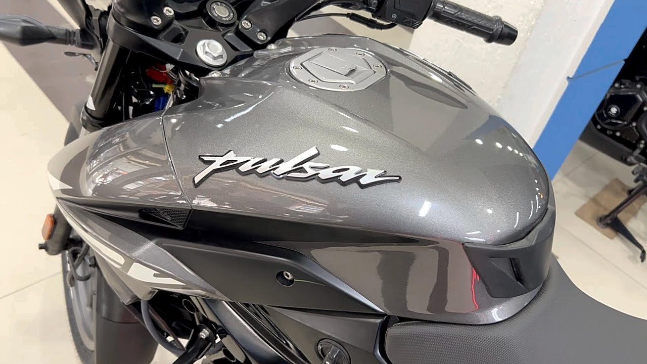 New Pulsar NS125 - Unboxing and Full Review [ Bajaj Motorcycles ] - YouTube