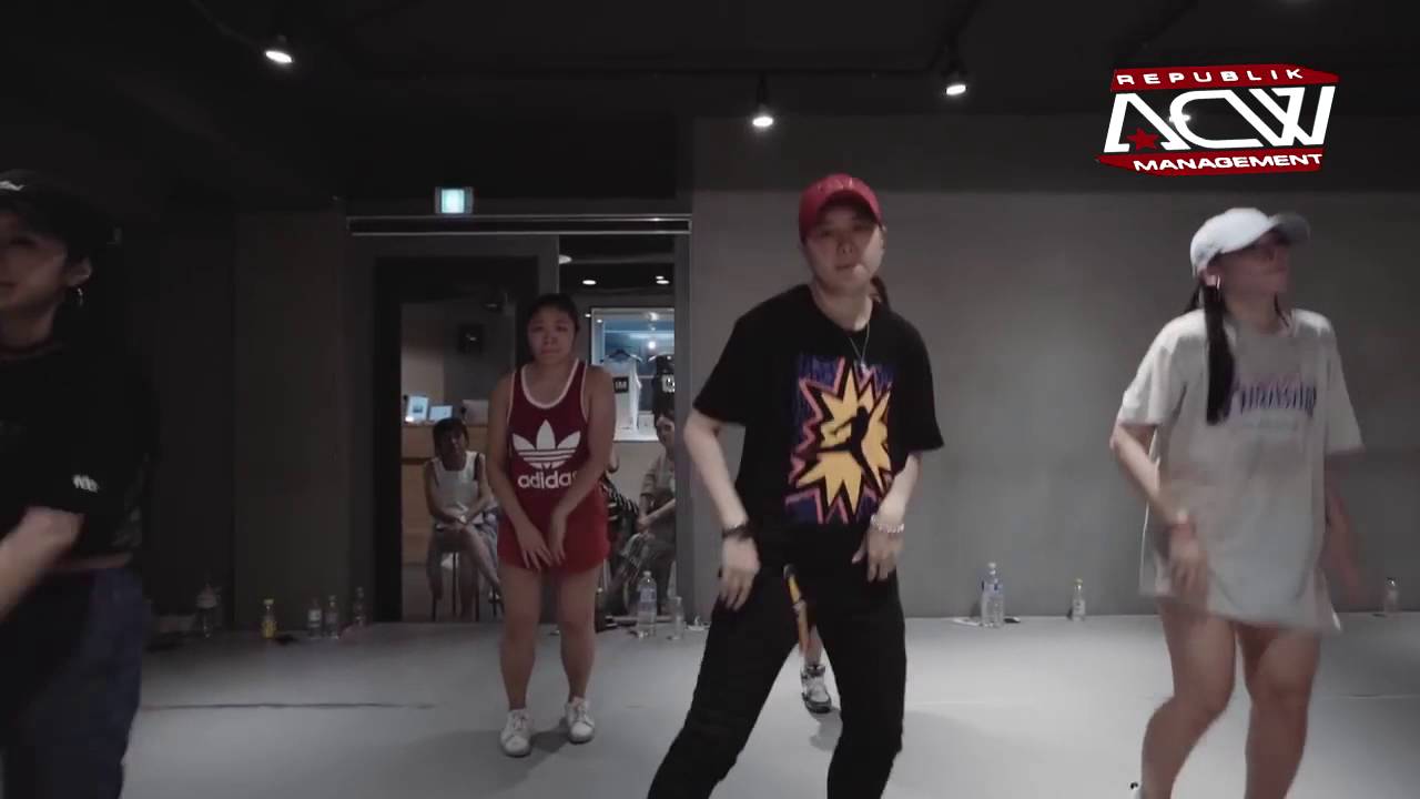 Acw star - tak sun purun