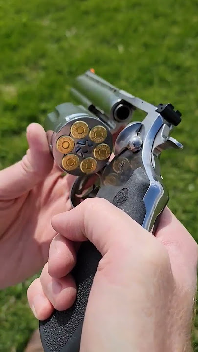 Colt Anaconda 44 Magnum Revolver