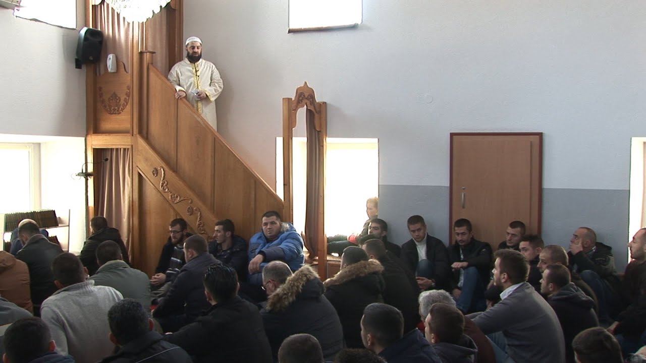 Vlera e salavatit për Pejgamberin ﷺ - Enes Goga - HUTBE