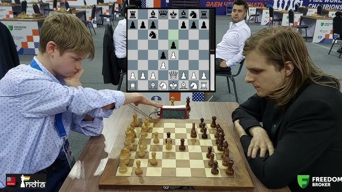 ♟️GM Richard Rapport plays Hikaru's opening but cracks under pressure  against GM @jordenvforeest! Run Foreest run! 🏃🏃 Check the whole…